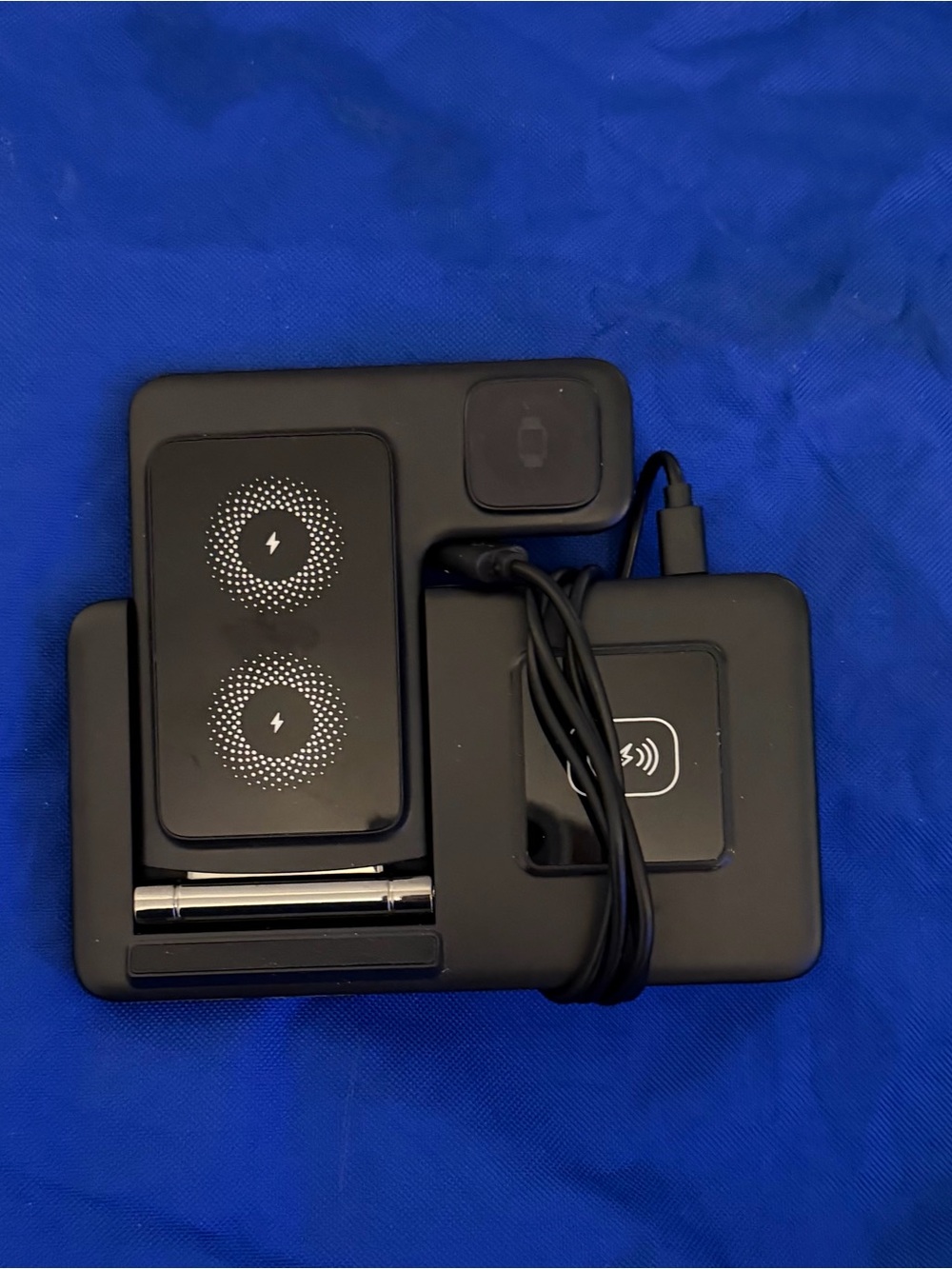 3 in 1  Black Multi-Device Wireless Charging Station